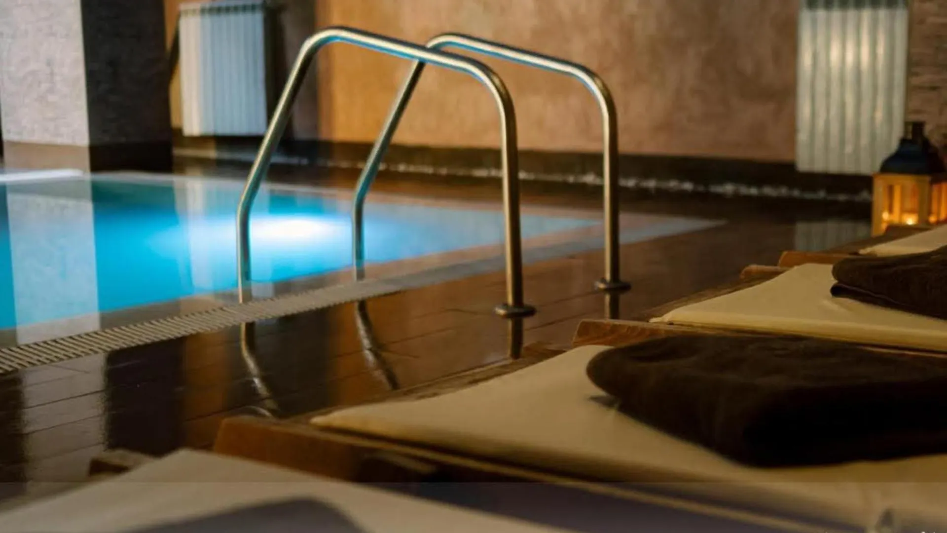 Apartment Sunrise View With Free Spa In Cornelia Deluxe Residence Bansko
